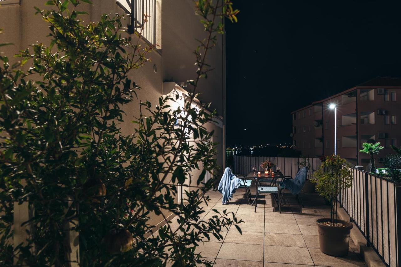 Apartment Gina Trogir Eksteriør bilde