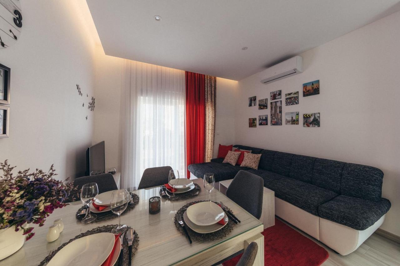 Apartment Gina Trogir Eksteriør bilde