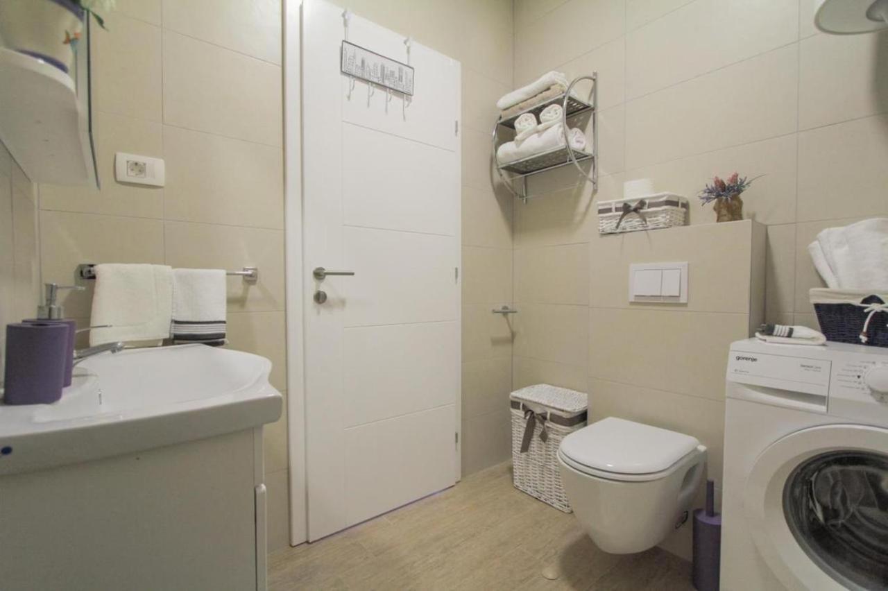 Apartment Gina Trogir Eksteriør bilde