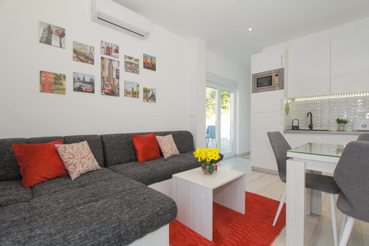 Apartment Gina Trogir Eksteriør bilde